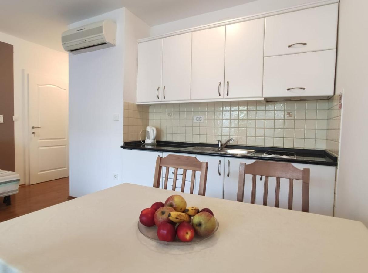 Ivana Apartman 2 Crikvenica Extérieur photo